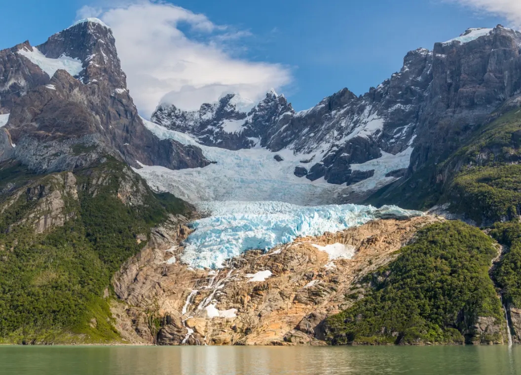 Balmaceda: pampa patagónica y puerta de entrada al sur