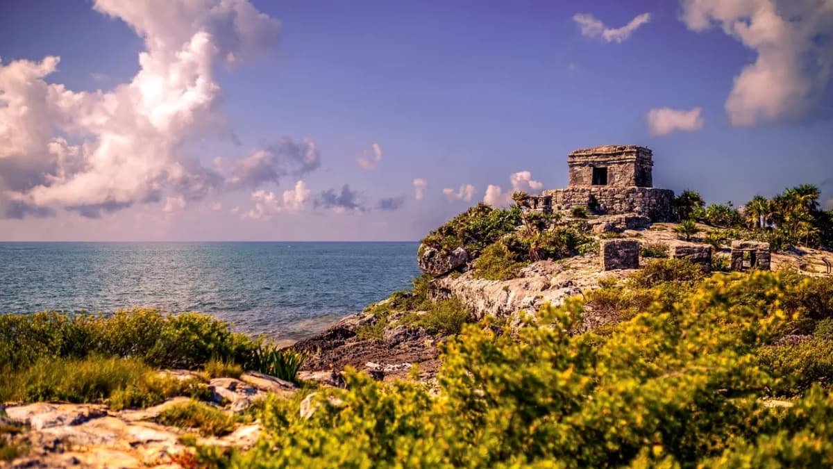 Ruinas de Tulum: donde la astronomía maya se encuentra con el mar