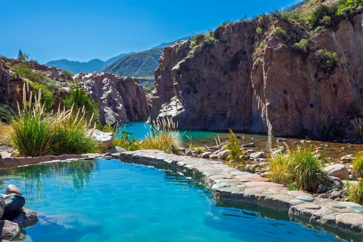 Termas de Cacheuta: un refugio en el corazón de Mendoza