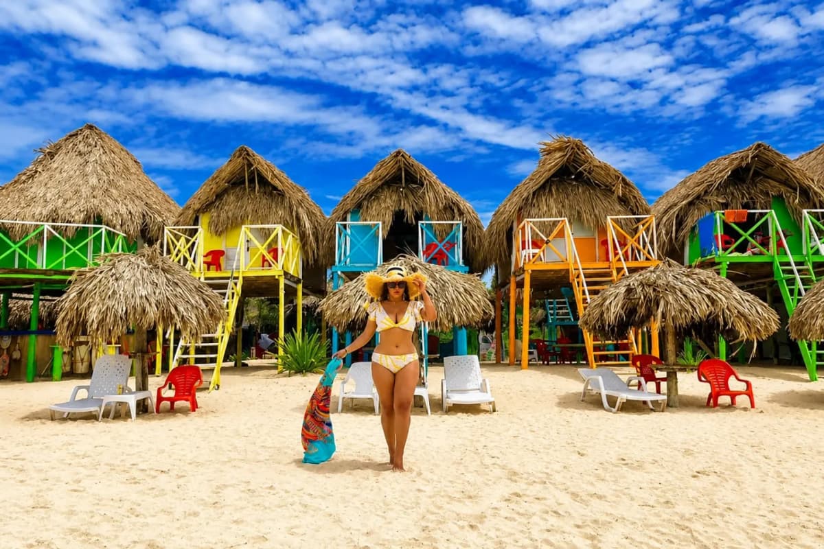 Islas del Rosario y Playa Tranquila en lancha rápida desde Cartagena