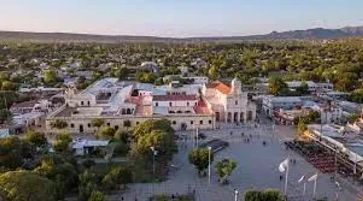 Excursión al Valle de Traslasierra