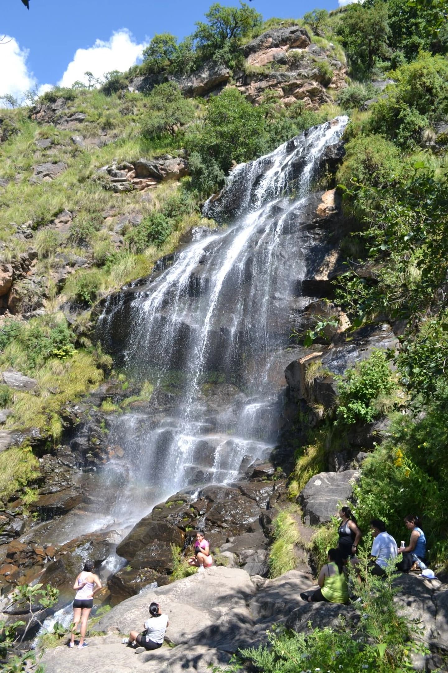 Excursión a Tafí del Valle con Trekking a Cascada de Los Alisos