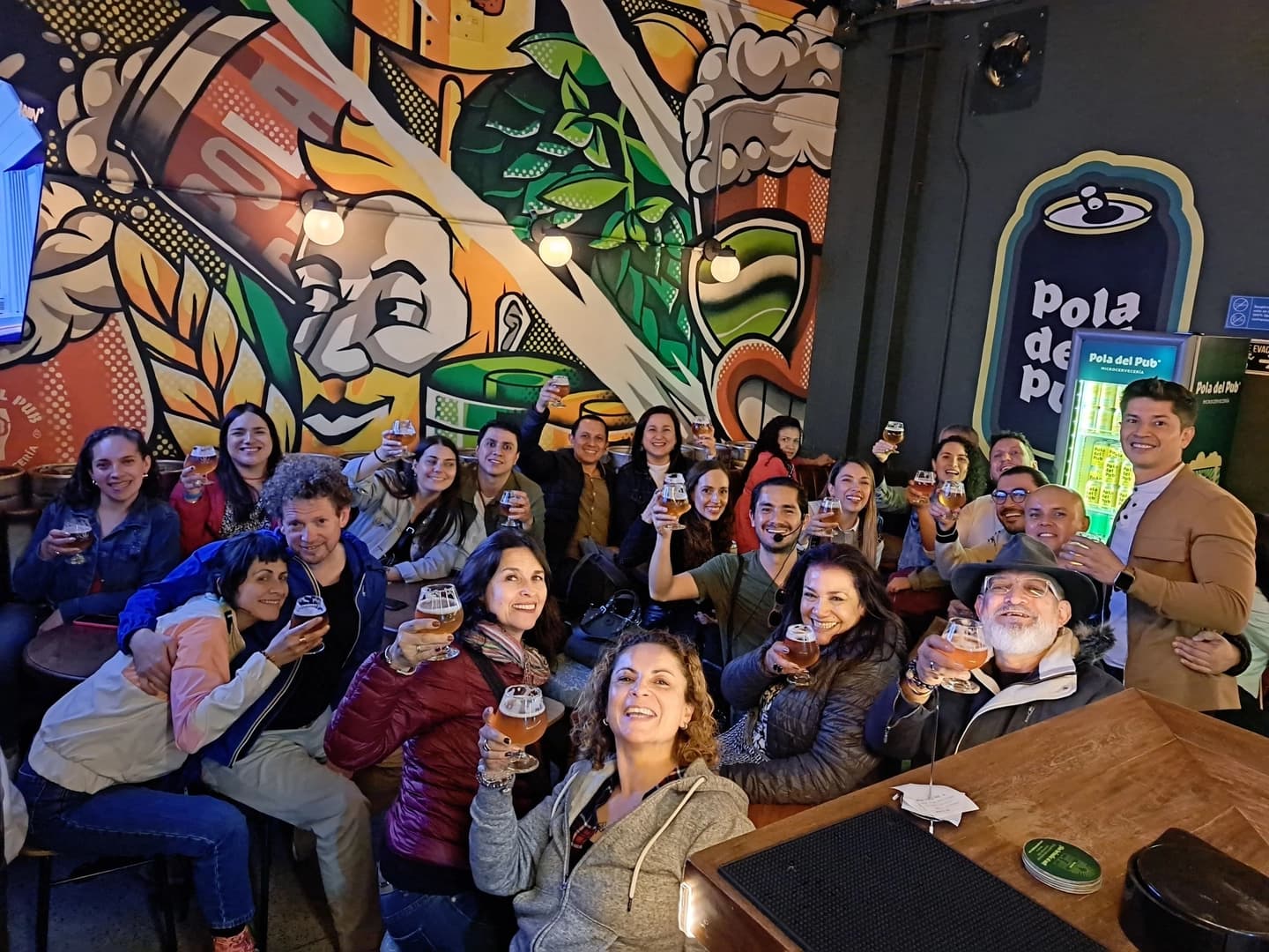 Tour de Cerveza Artesanal con Degustación en Barrio Local
