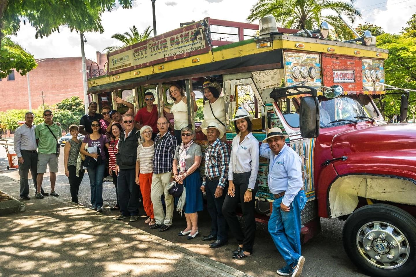 City Tour en chiva por Medellín