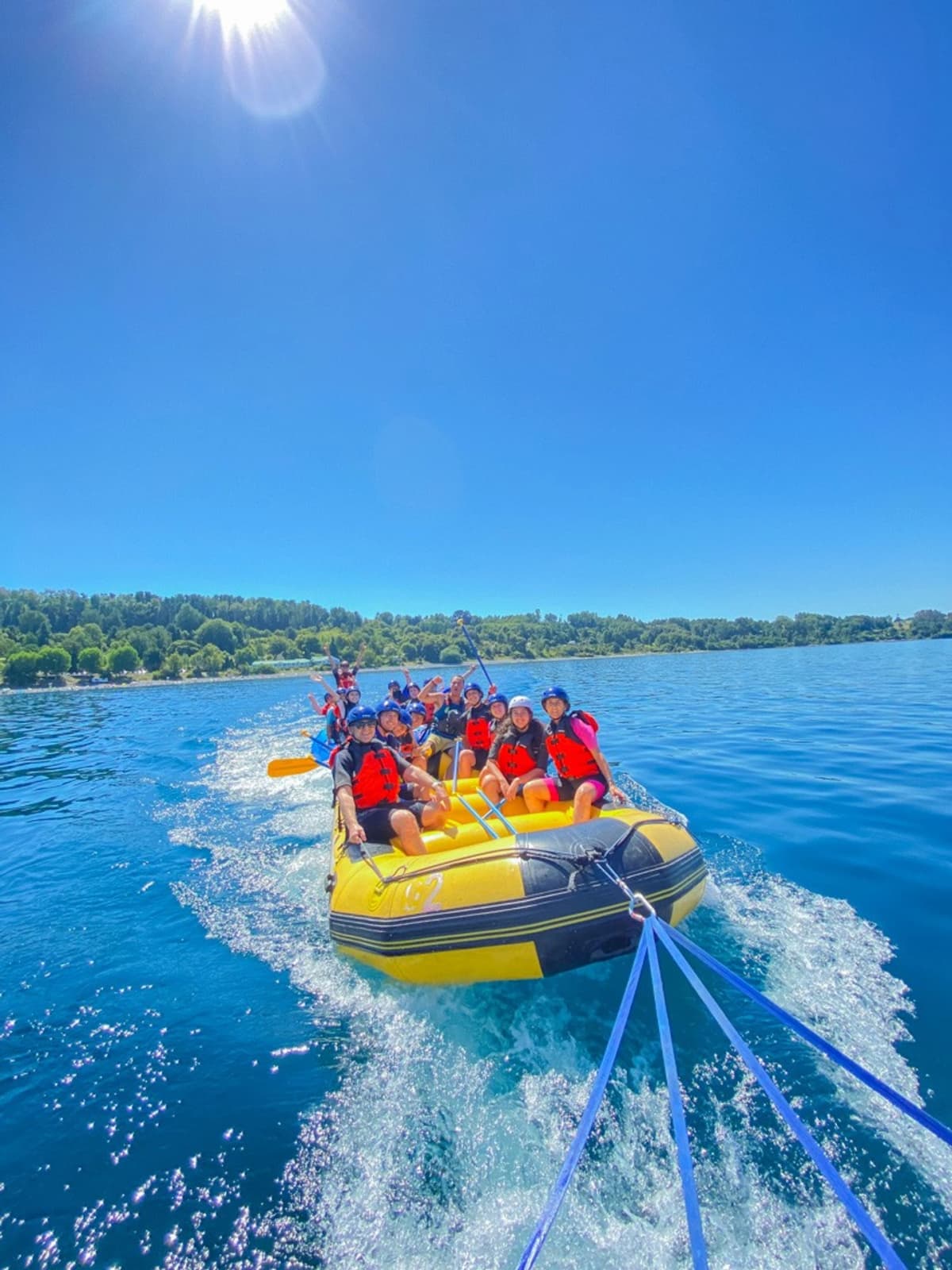 Rafting en el Río Bueno: Vive la Adrenalina en un Paisaje Natural Único