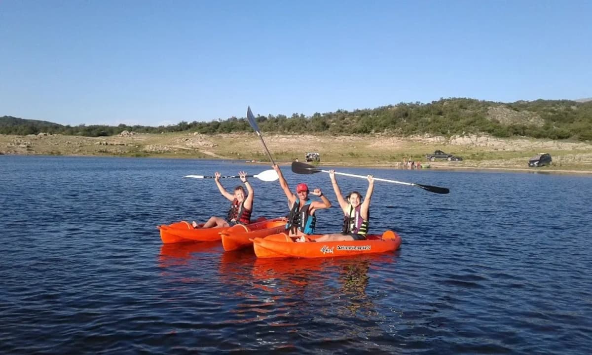 Kayak en Dique La Viña 