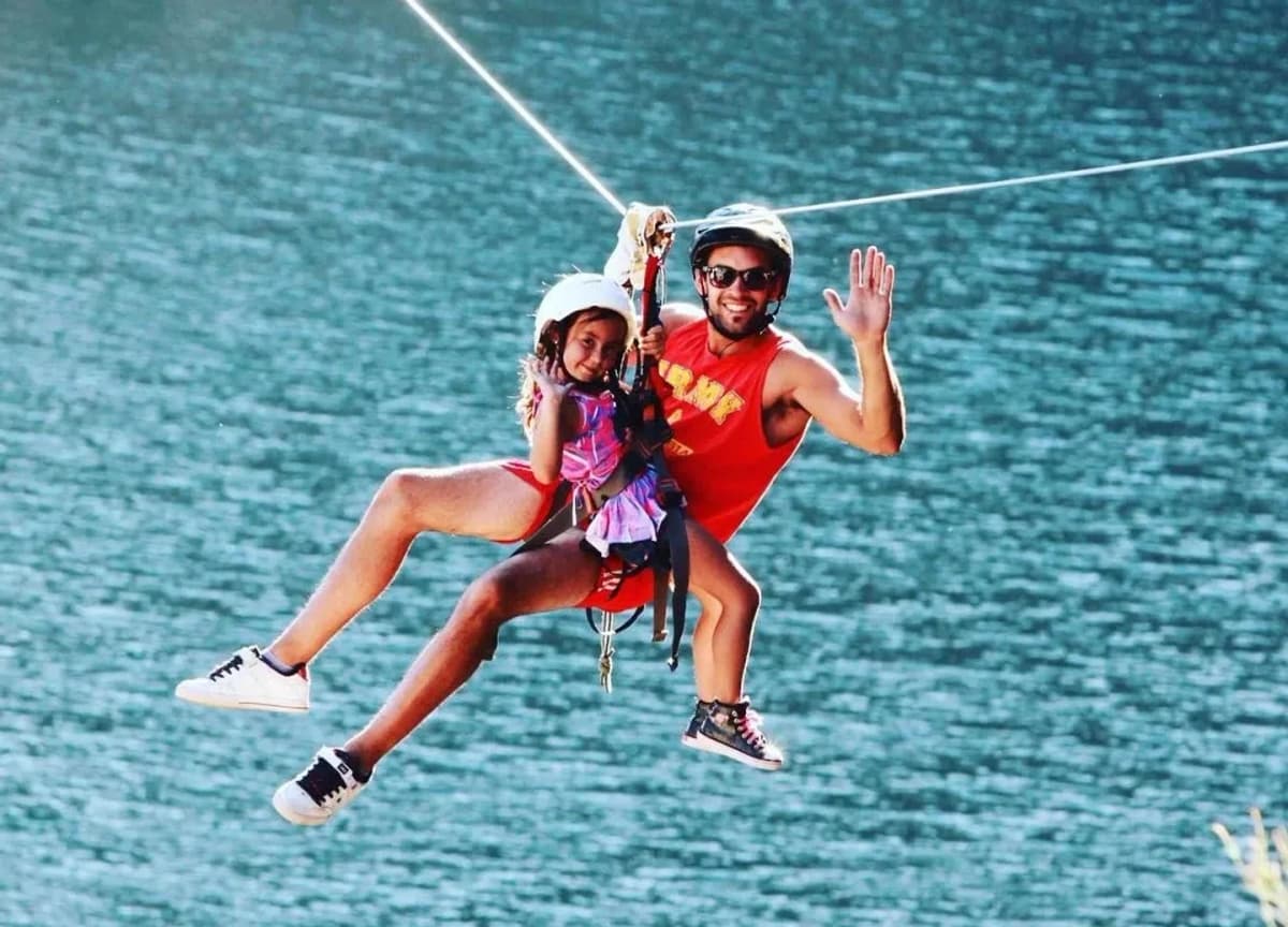 Vuela en Tirolesa 6 cables en Lago de Valle Grande