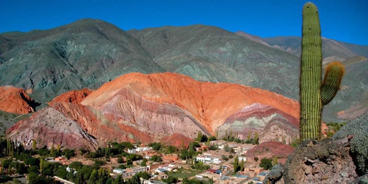 Excursión a la Quebrada de Humahuaca desde Tilcara