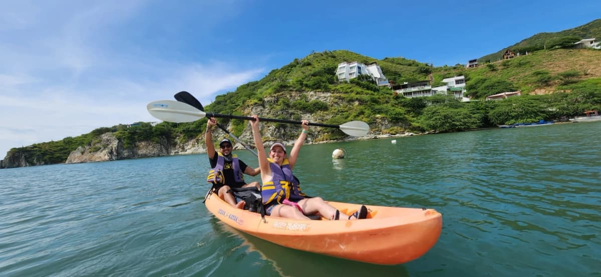 Tour en Bicicleta, Kayak y Snorkel en Taganga y la Bahía de Sisiguaca