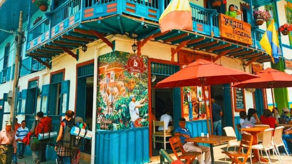 Tour al Valle del Cocora, Salento y Filandia desde Armenia