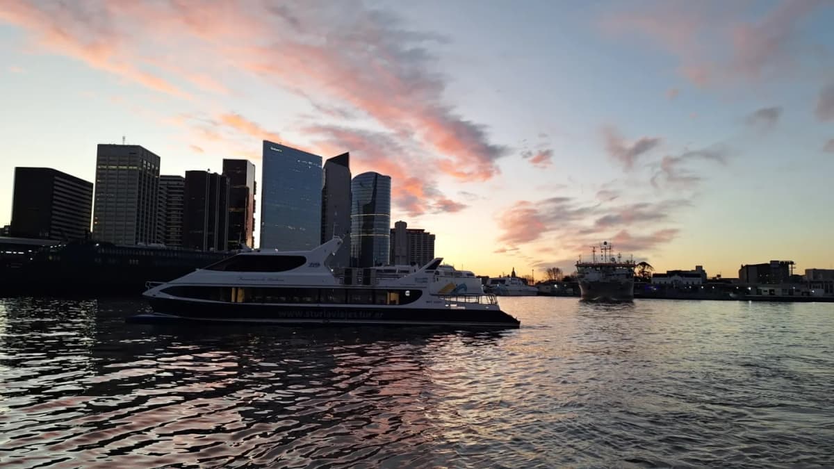 Navegación Postales de Buenos Aires desde la Boca ida y vuelta