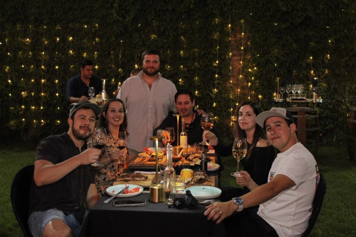 Viña Butrón Budinich: Tour con almuerzo de 4 tiempos