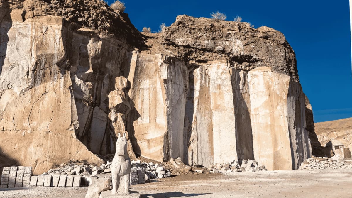 Ruta del Sillar en Arequipa con Añashuayco y Culebrillas