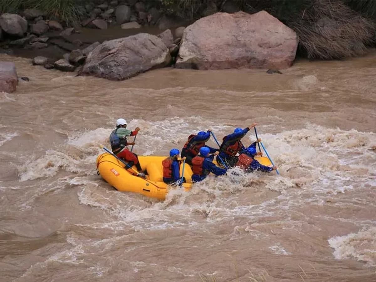 Rafting en el Río Mendoza en Potrerillos Full Day