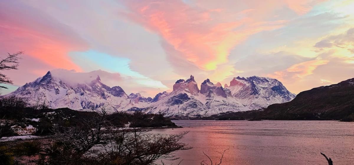 Trekking W en Torres del Paine: Una Aventura en la Patagonia