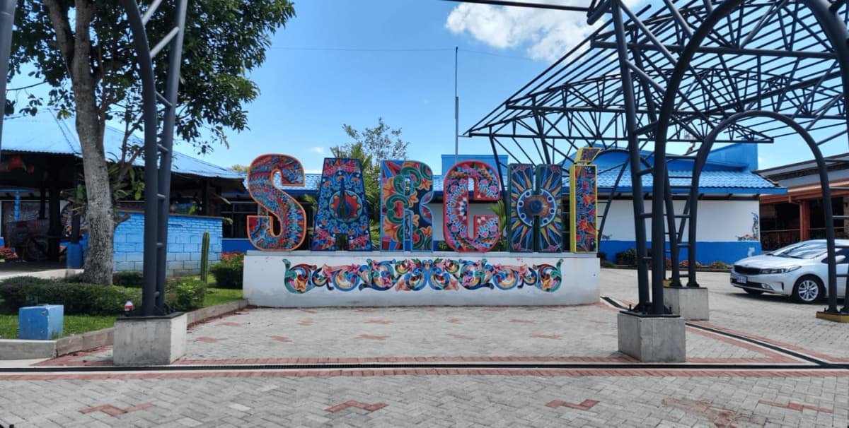 Tour Hacienda de café  Doka y visita cultural a Grecia & Sarchí desde San José