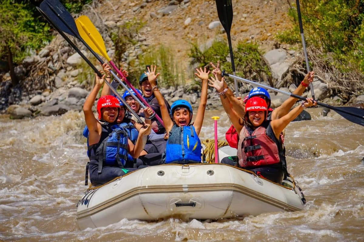 Descubre la Adrenalina del Rafting en el Cajón del Maipo