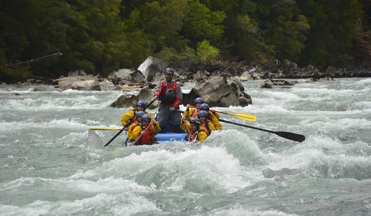 Rafting en el Río Figueroa: Aventura en la Patagonia de Aysén