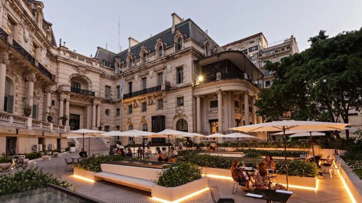 Merienda Premium en el Palacio Paz