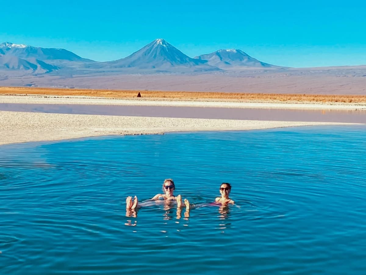Laguna Cejar: Floating y Paisajes Únicos en San Pedro de Atacama