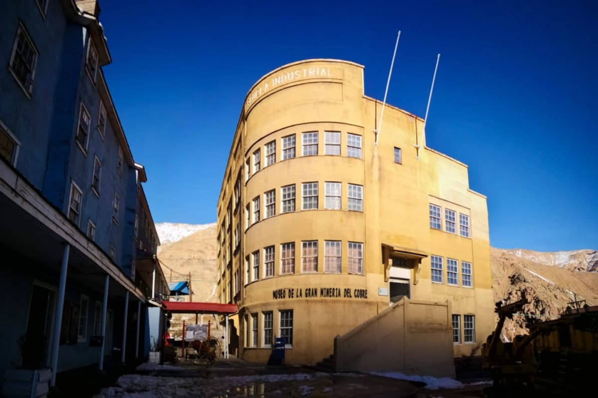 Tour Privado a Sewell desde Santiago: Patrimonio y Minería