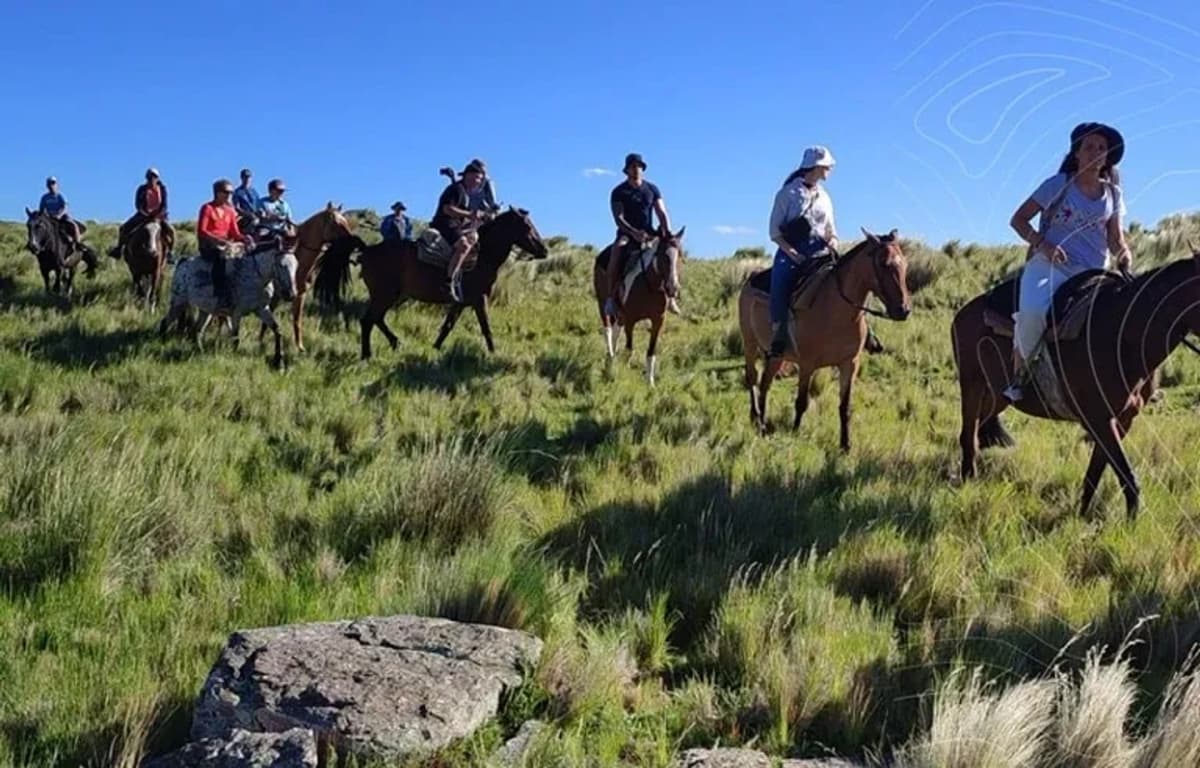 Aventura a Caballo en las Sierras de Merlo