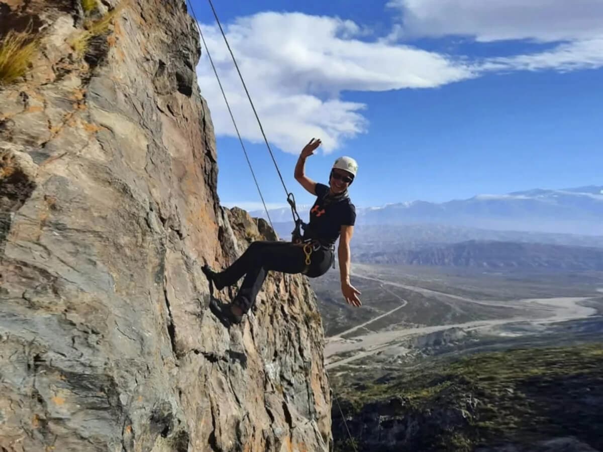 Aventura Múltiple: Trekking, Rappel y Canopy