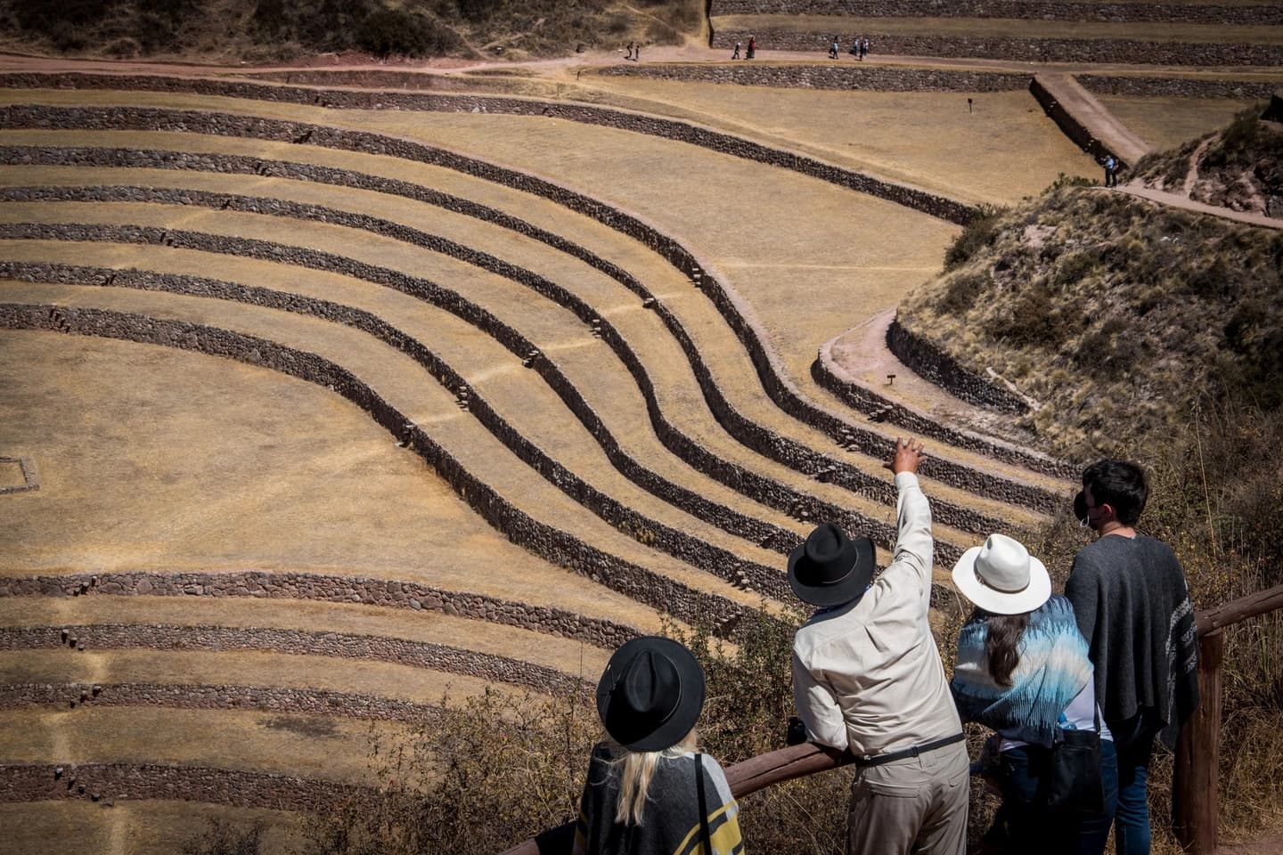 Excursión a Moray y las salineras de Maras desde Urubamba