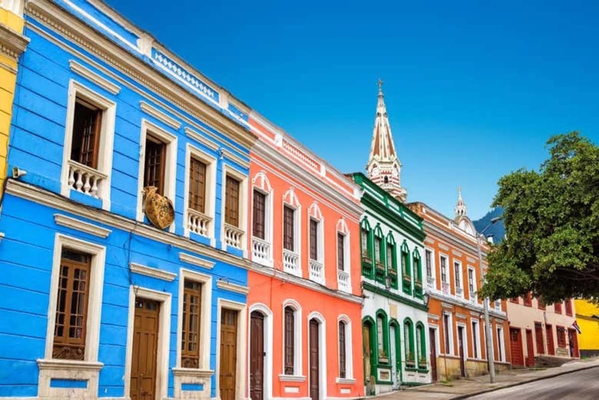 City tour Bogotá: La Candelaria, Museo del Oro y Monserrate opcional