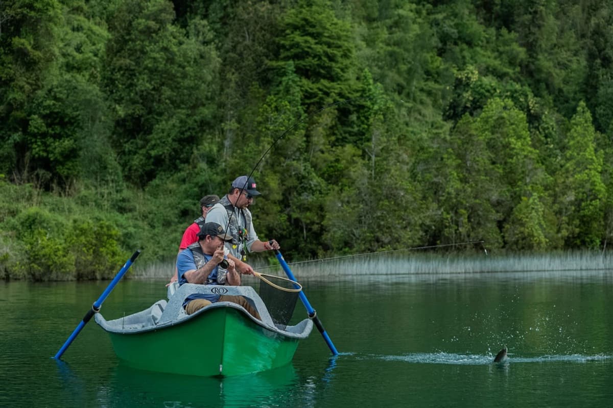 Aventura de Pesca en la Laguna Pichi: Una experiencia única en el Parque Futangue