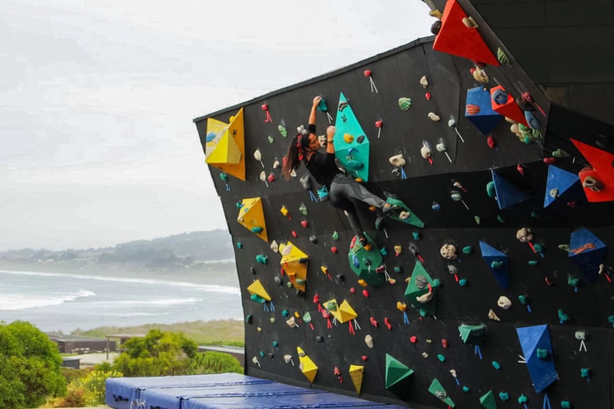 Clase de Escalada Privada en Punta de Lobos