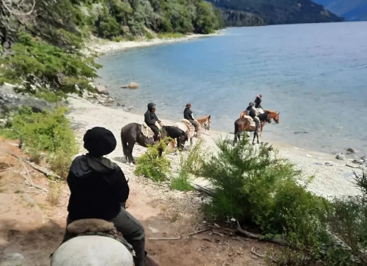 Introductory Horseback Ride in Traful