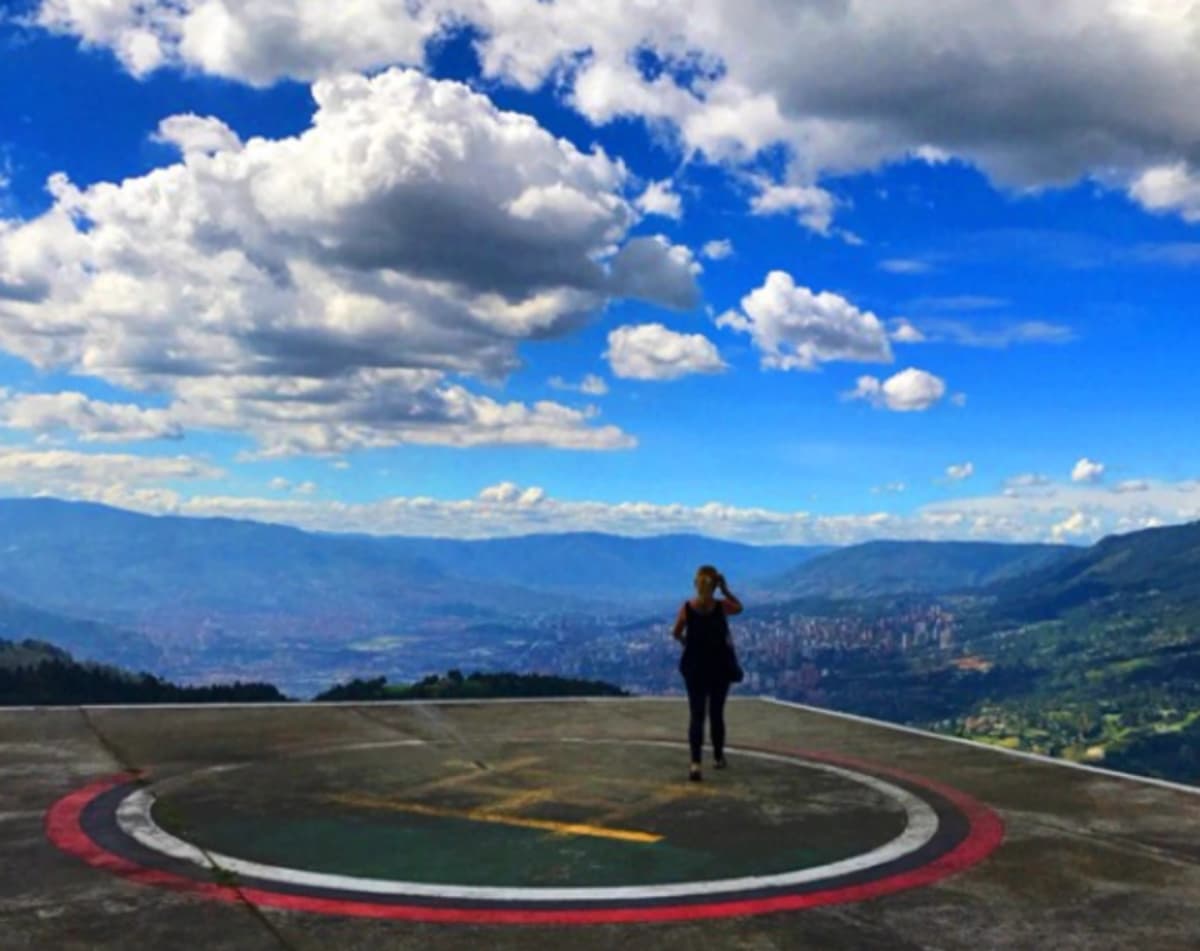 Tour privado a La Catedral y la ruta de escape de Pedro Escobar en Envigado desde Medellín
