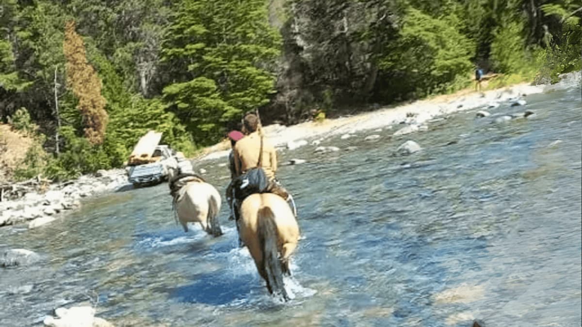 Cabalgata al Cajón del Azul en El Bolsón