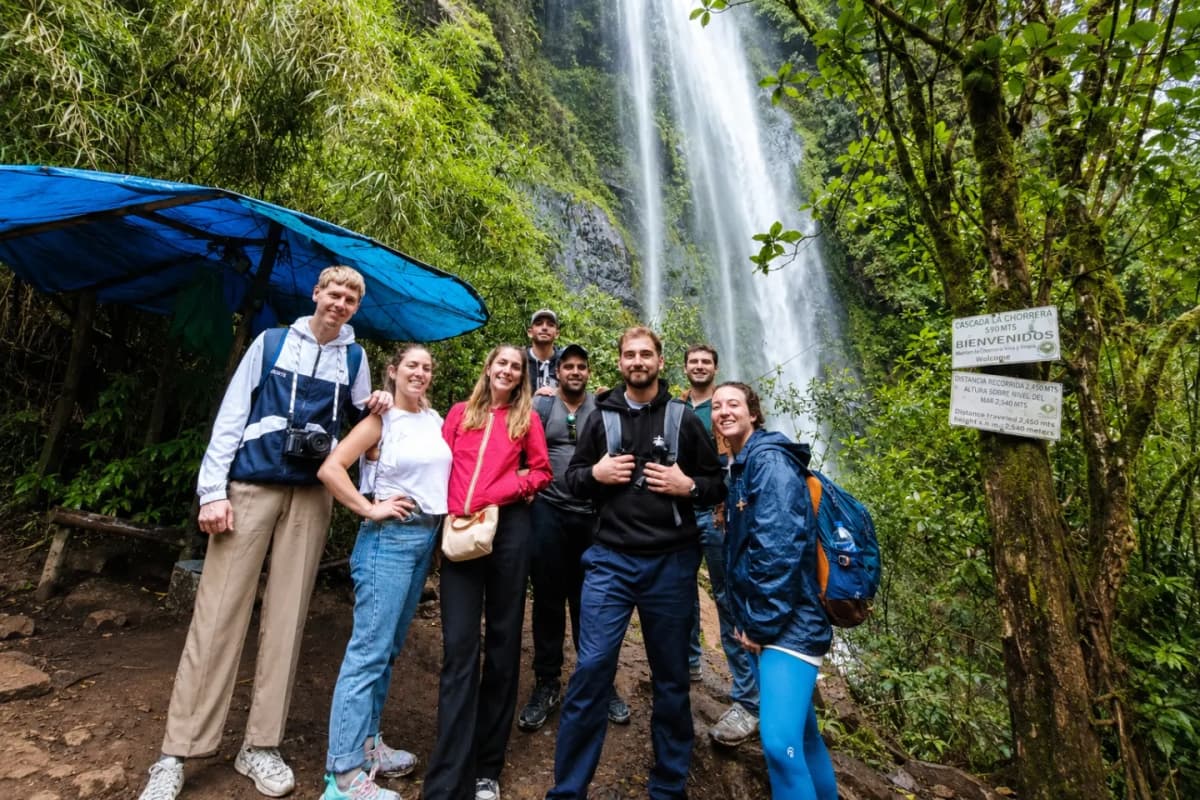 Tour natural a La Chorrera desde Bogotá para amantes del trekking