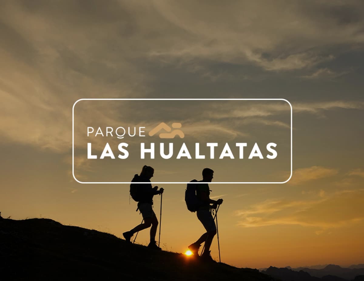 Trekking Nocturno El Maqui en Parque Las Hualtatas