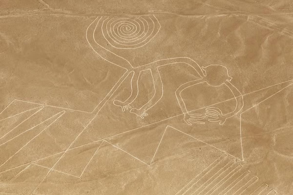 Tour completo de Nazca con o sin sobrevuelo y visitas arqueológicas