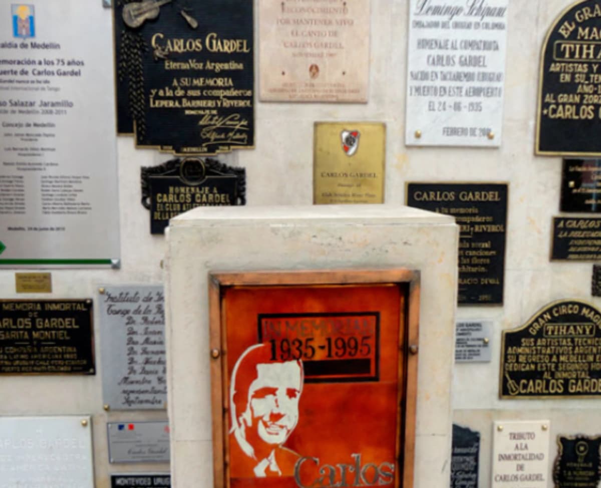 Tango en Medellín: historia y legado