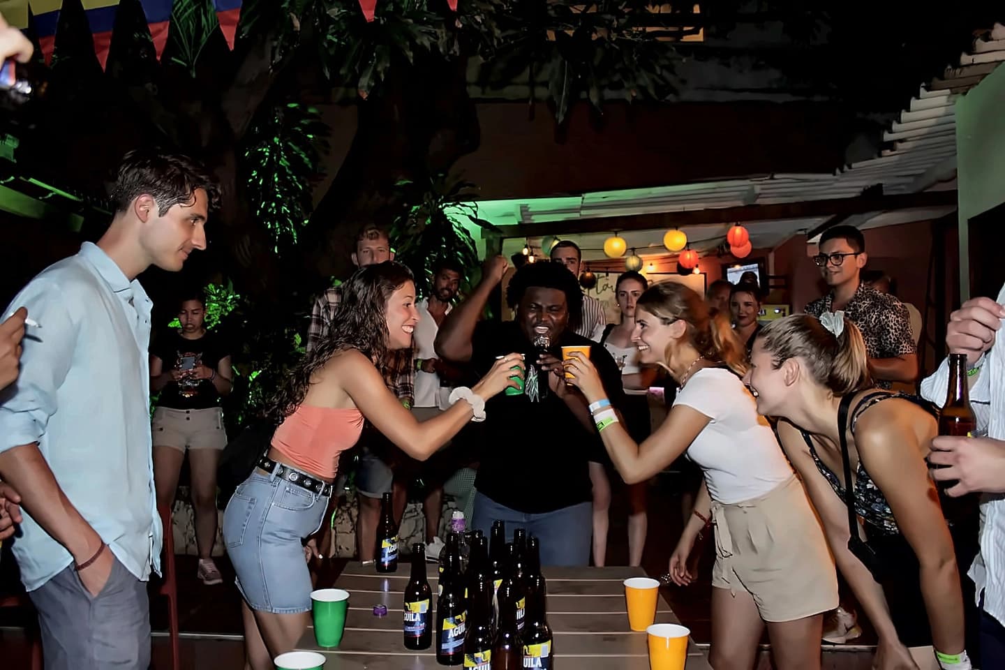 Pub Crawl por Bares Locales en Medellín