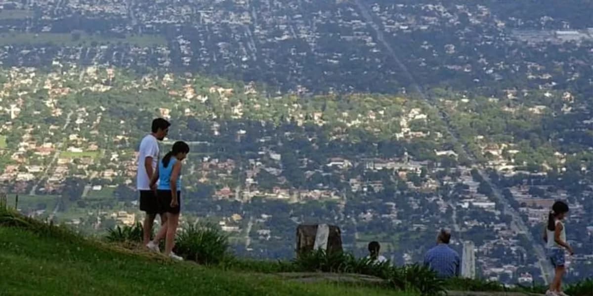 Excursión por los Paisajes y Yungas de Tucumán
