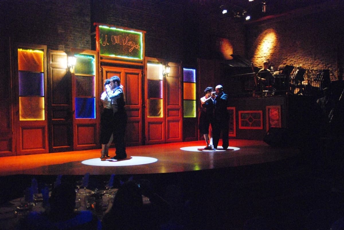 Cena Show de Cultura Uruguaya en El Milongón