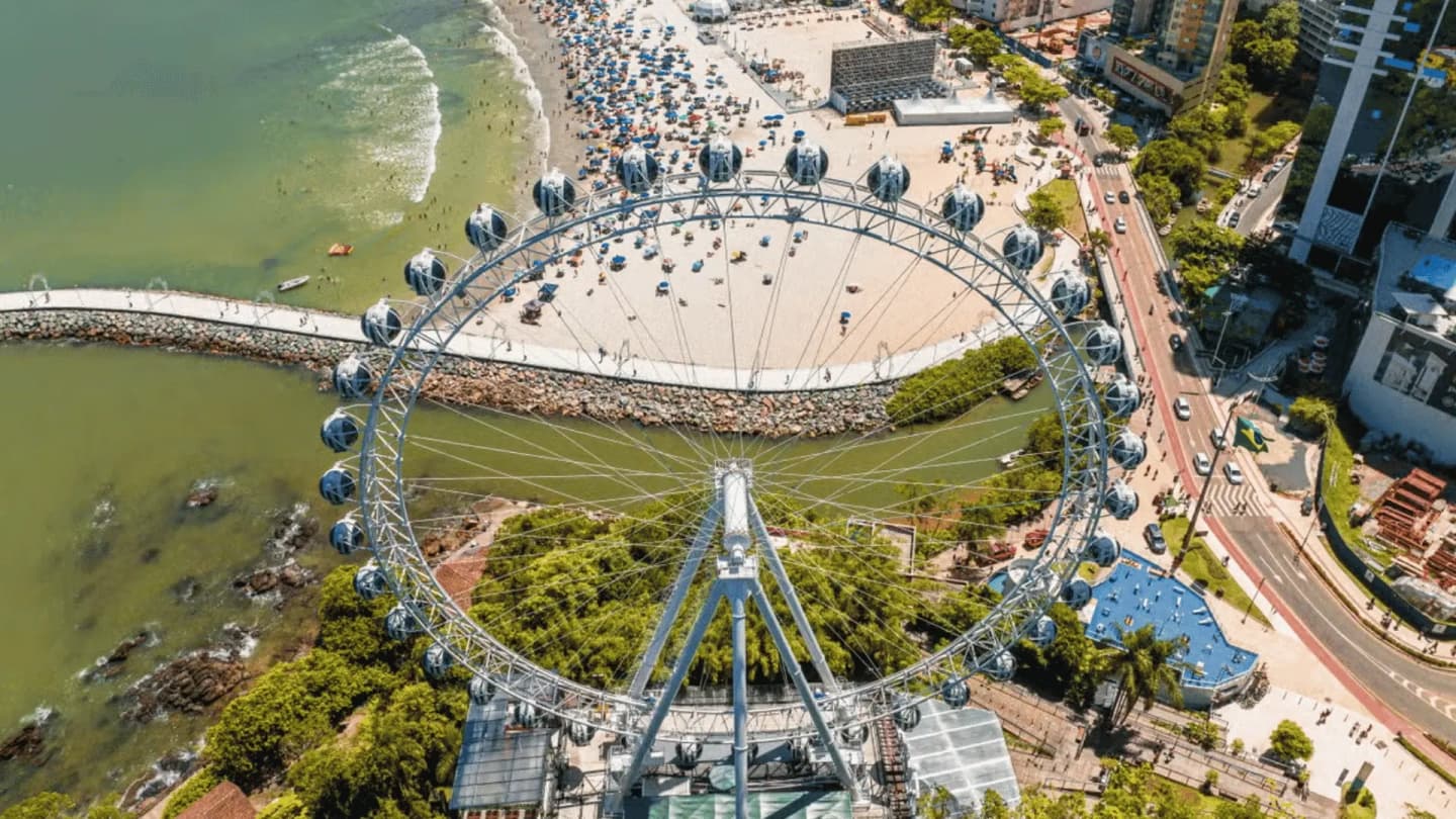 Entrance to the Ferris Wheel of Balneario Camboriú