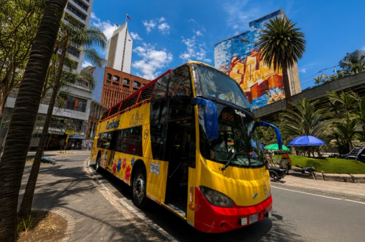 Panoramic City Bus Tour of Medellín