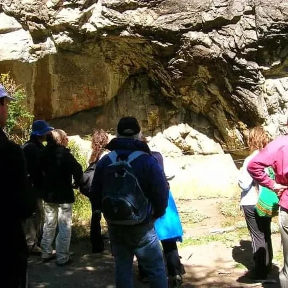 Trekking Lagunas Las Mellizas y Pinturas Rupestres