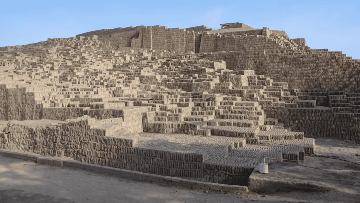Tour por Miraflores y Huaca Pucllana en Lima