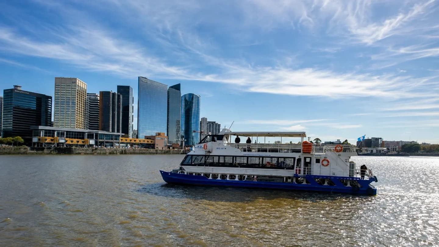 Navegación Postales de Buenos Aires desde La Boca
