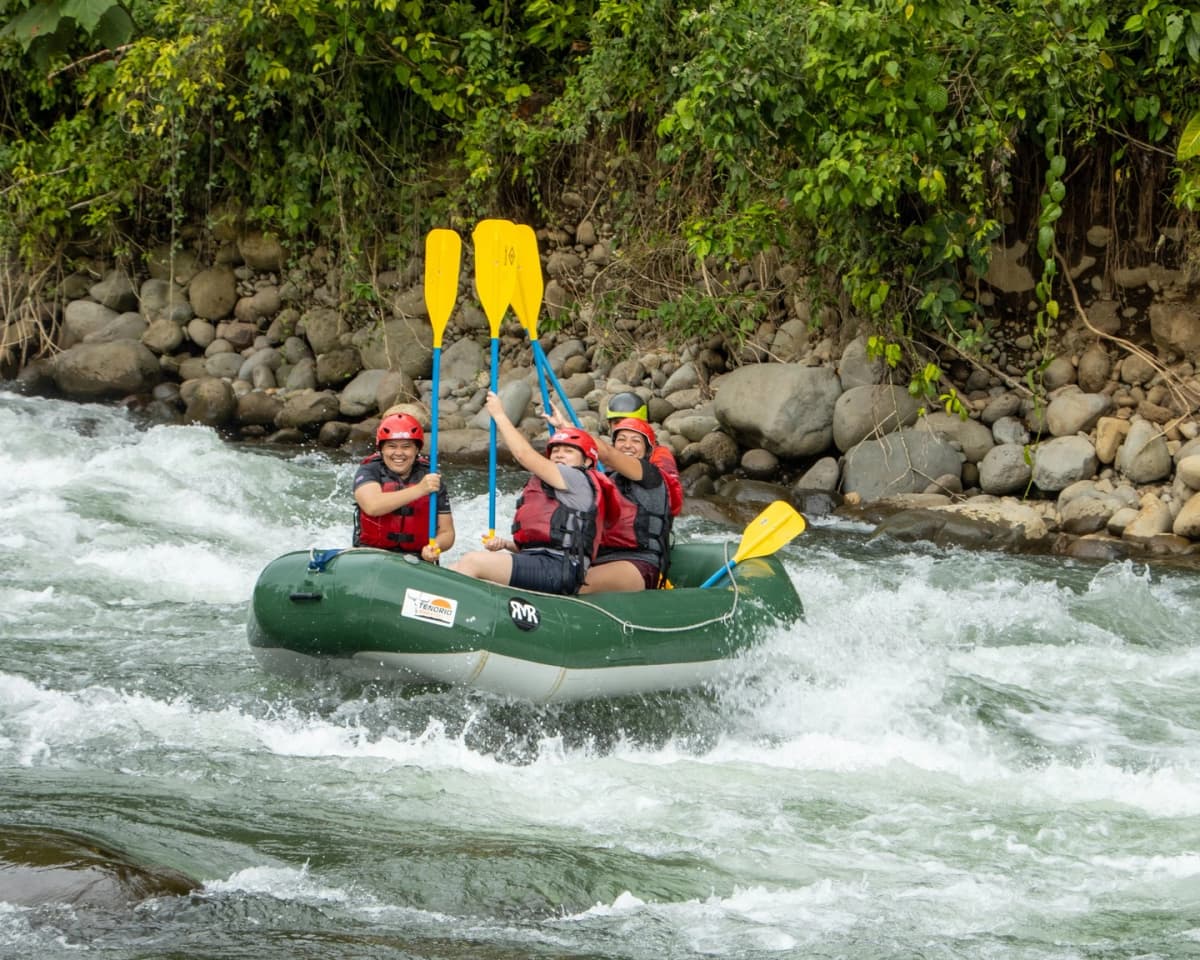 Rafting Clase III y IV en Río Sarapiquí desde La Fortuna