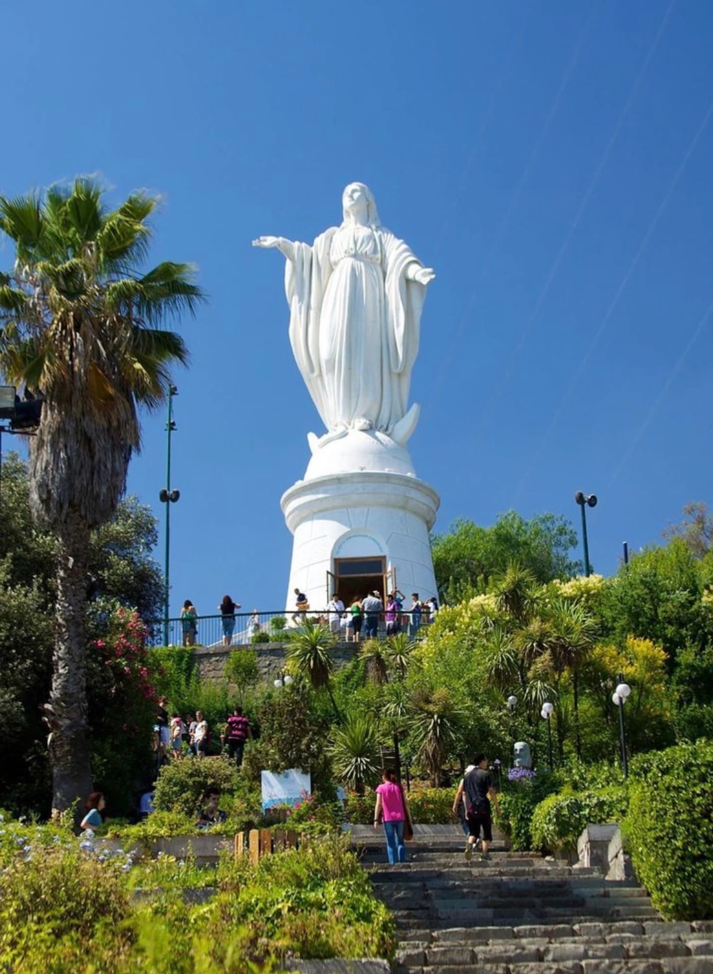 Tour of Cerro San Cristobal in Santiago