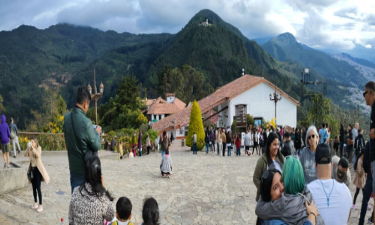 Tour por La Candelaria, Monserrate y museos en Bogotá