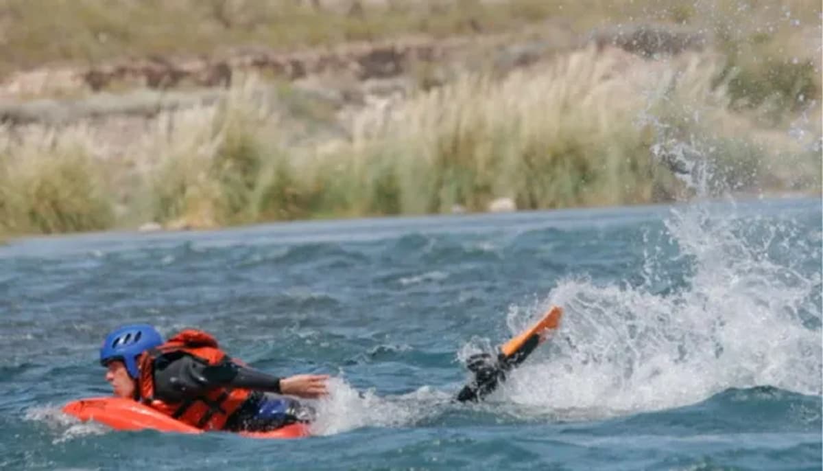 Diversión Acuática: Hidrospeed y Rafting Cacheuta 